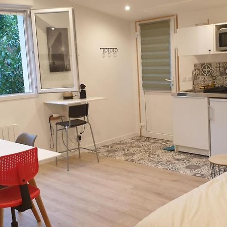 Adorable Studio 25M² Tres Calme Avec Parking 马赛 外观 照片