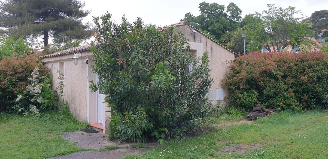 Adorable Studio 25M² Tres Calme Avec Parking 马赛 外观 照片